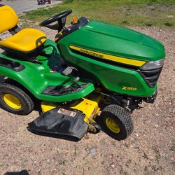 John Deere X350 42" Riding mower 54.9 Hours Runs Great