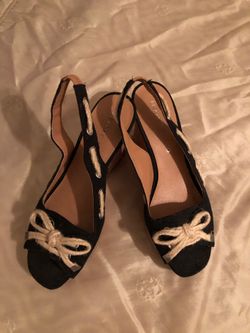 Franco Sarto Black slip on shoes (size 9)