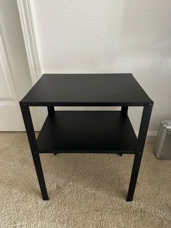 2-Tier Metal End Table / Nightstand