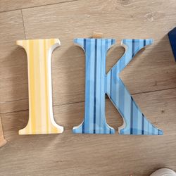 Wood Letter Decoration