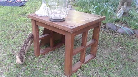 Wood Table well-built nice construction
