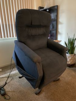 Power Lift Recliner Chair