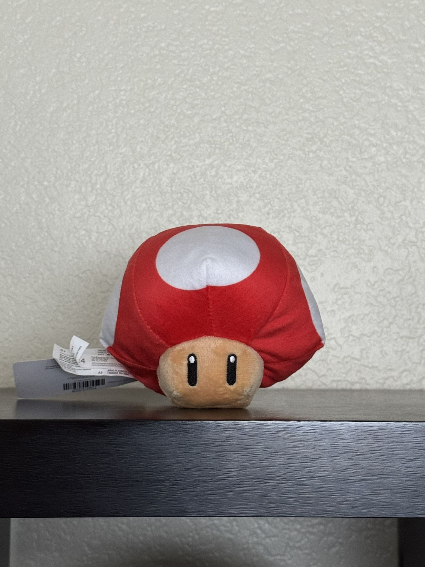 Super Mario red super mushroom plushie