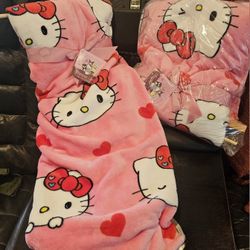 Hello Kitty Valentines Throw
