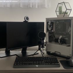 Gaming PC + Streaming Setup 