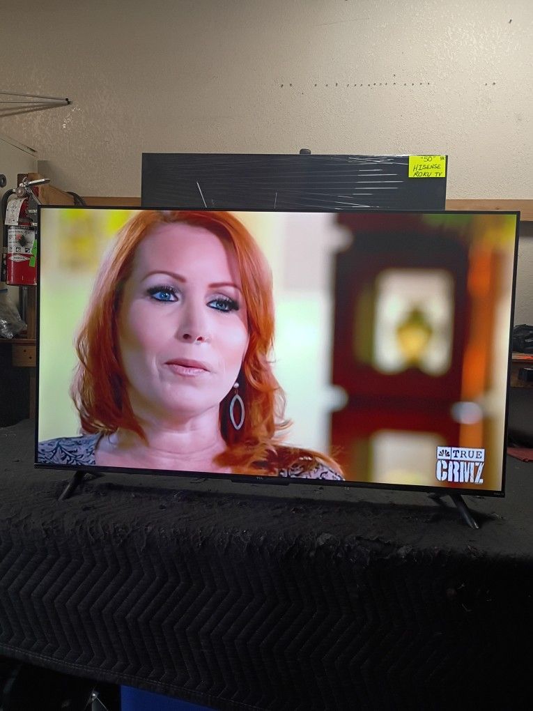 50 Inch ROKU TCL 4k Smart Really Nice Tv Comes With Remote Control Shows Great Picture Works Fantastic Guaranteed
