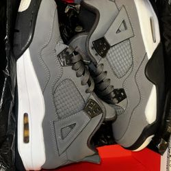 Cool Greys Jordan Retro 4s 
