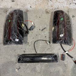 Chevy Colorado/GMC Canyon Halogen Type 2015-2022 tail light and 3rd brake light