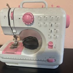Old Sewing Machine For Kids