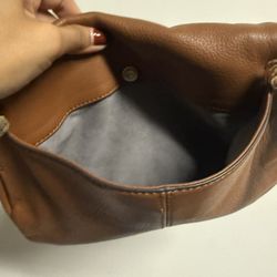 Vince Camuto purse