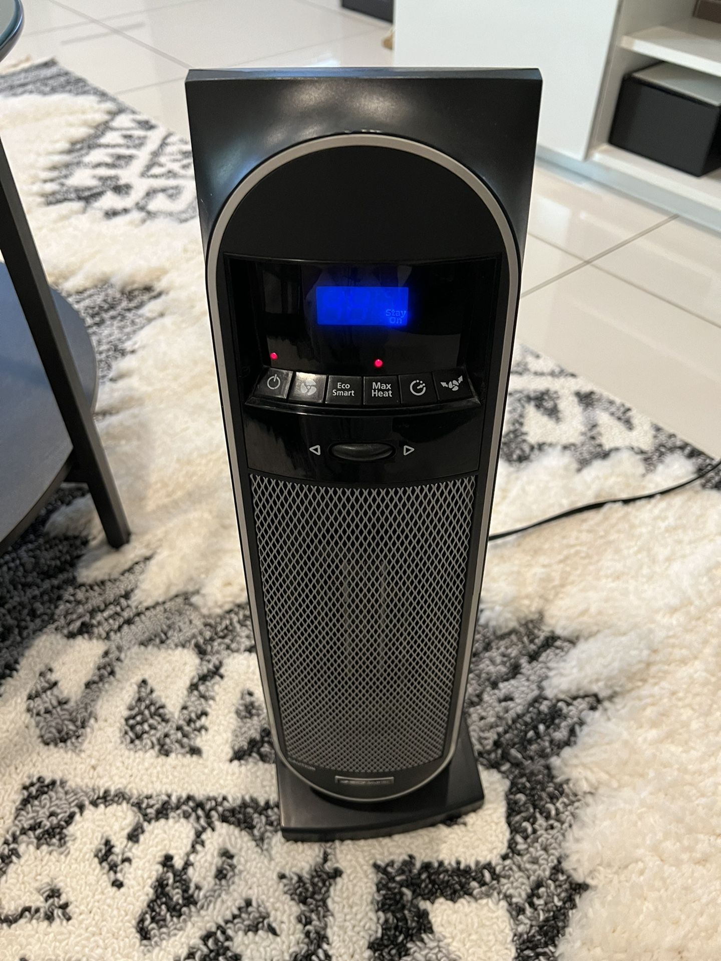 Bionaire BCH9214RE-BM Ceraminc Tower Heater Digital Thermostat Without  Remote for Sale in Rowland Heights, CA - OfferUp
