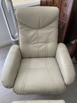 Newport taupe swivel online recliner