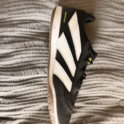 Adidas Predator Club Indoor Sala Soccer Shoes Size 9
