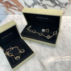 Van Cleef Full Set Real 18 K Gold Bracelet Necklace Earrings Ring And Box 