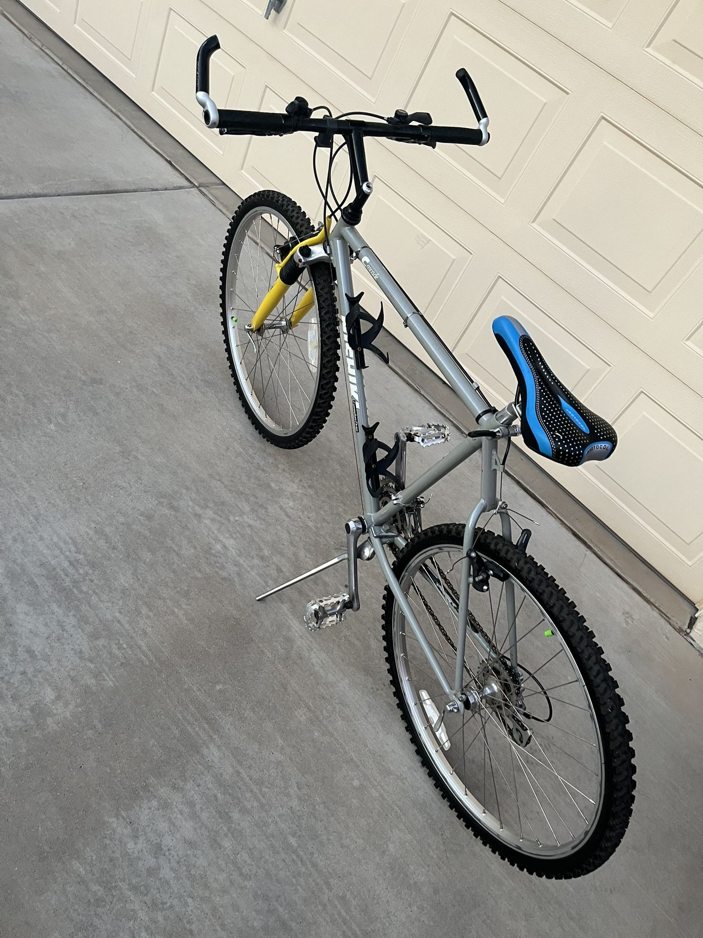Bicycle 