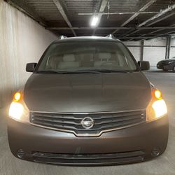 2009 Nissan Quest
