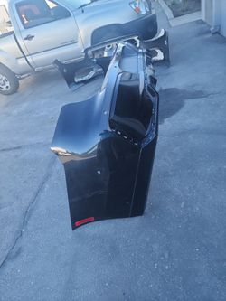 23/24/27 Bmw 750i Real Bumper