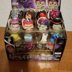 NEW..Case Of Snuffers