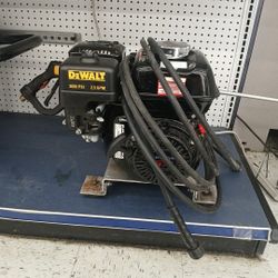 Dewalt Pressure Washer With Honda Motor