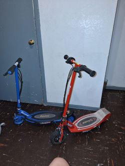 Two Kids Razor Scooter, Blue and Red