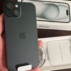 iPhone 15 