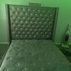 Gray Diamond Studded Headboard , Mattress & Box Spring 