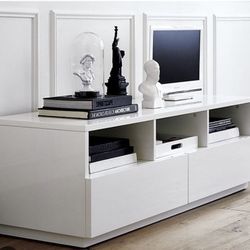 Cb2 High Gloss TV Console Dresser Tv Stand Media Center Entree Table 