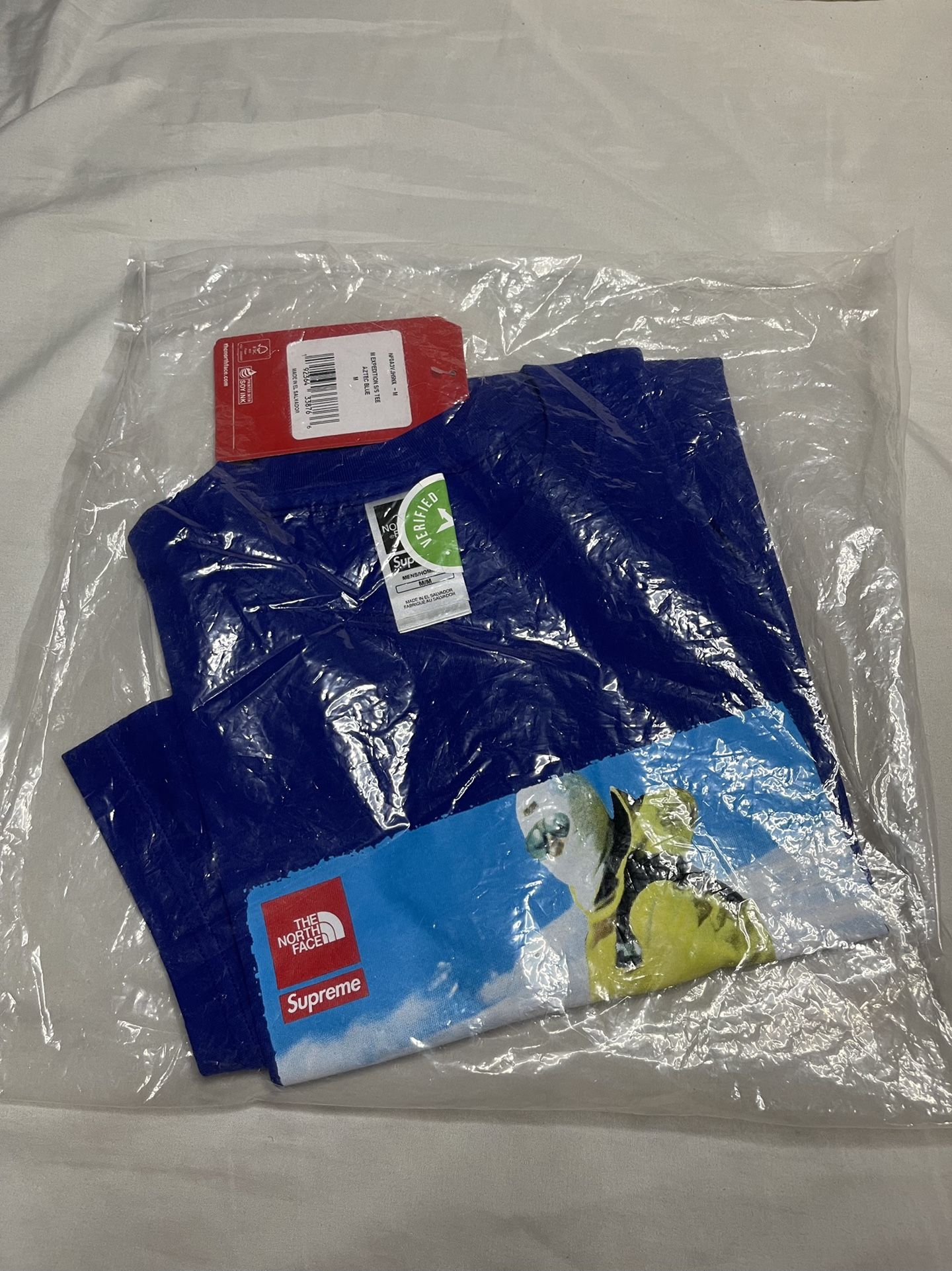 Supreme The North Face Medium 