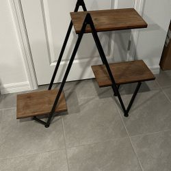 Plant stand/Figurine Stand/Purse Stand/Accessory Stand