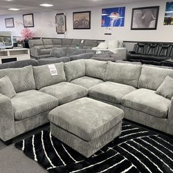 Gray Sofa Sectional w/ Ottoman 