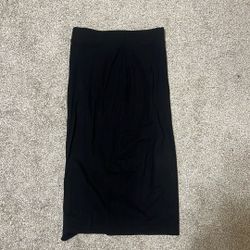 Black Skirt 