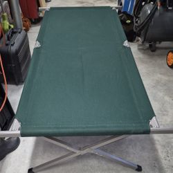 Large Aluminum Frame Cot