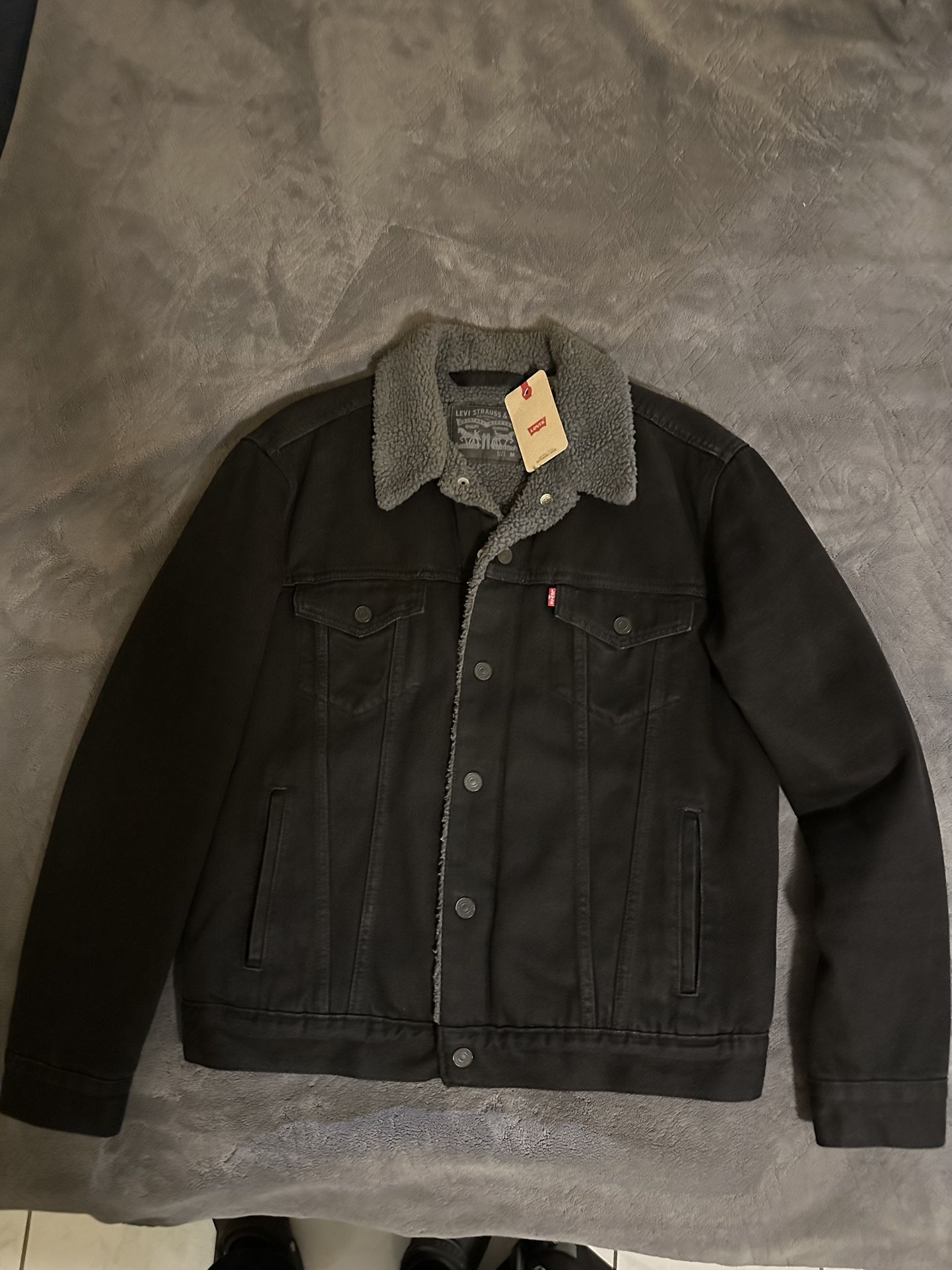 Levi’s Men Sherpa Denim Trucker Jacket Black 