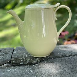 Vintage 50’s Taylor Smith & Taylor Sunburst Yellow Mid-Century Ceramic Coffee Pot.USA