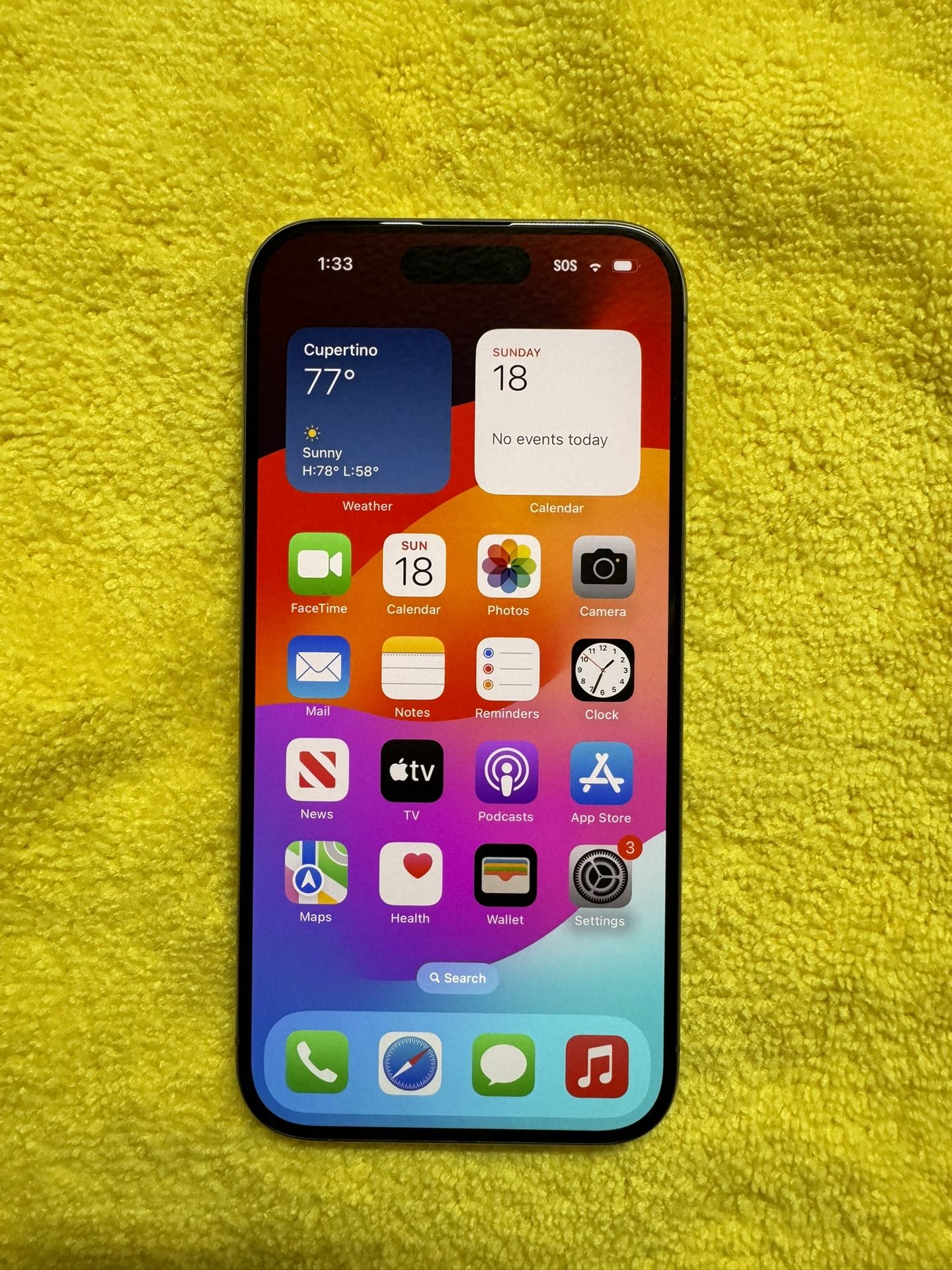 iPhone 15 Pro Natural Titanium Unlocked