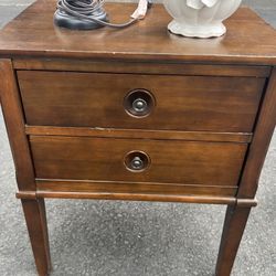 Night Stand/End Table $20 Obo 