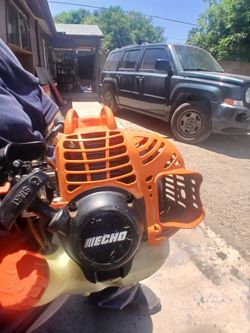 Echo weed eater works extremely well