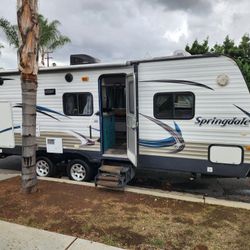  2014 26'Keystone Springdale 225RBGL Trailer 