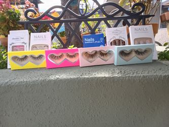 100 % Mink lashes and Nail press ons 💅