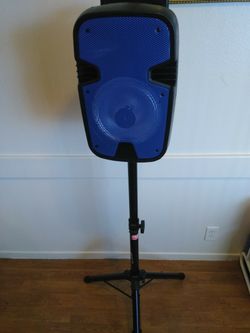 8"Bluetooth speaker DJ karaoke style comes with microphone
