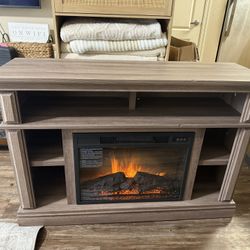Beautiful Electric Heating Fireplace TV Stand!! 48in W x 33in H x 15.75in D