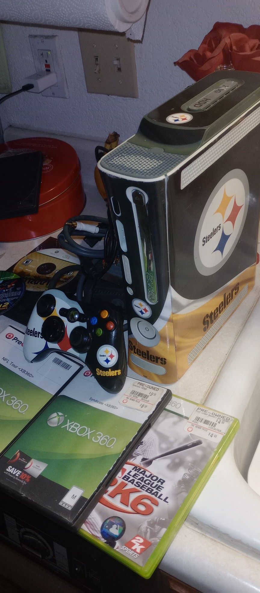 Xbox 360 Xenon GameStop Refurbished With Couple Games