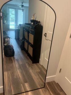 Large mirror