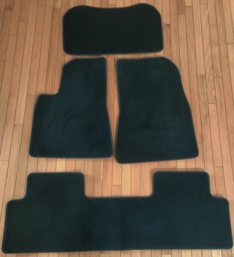 Tesla Model 3 OEM Carpet Mats Set – Frunk, Front, Rear – Like New