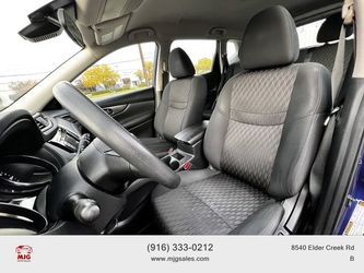2019 Nissan Rogue Thumbnail