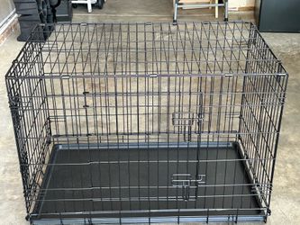 Dog Crate with Dog bed and 2 extra bed covers