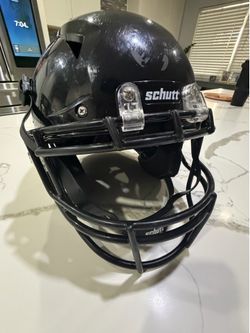 Black schutt helmet size large