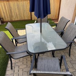 Patio Table With Chairs And Umbrella 