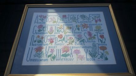 Needlepoint Picture Of Flowers