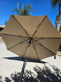 Sunvilla Patio Umbrellas 10ft new